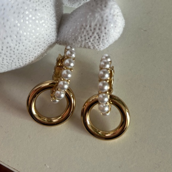 Pearl & Gold Double Hoop Earrings Sugarfix by Baublebar - Picture 4 of 4